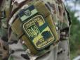 Обличчя війни: Відомий письменник зробив вражаюче фото бійця ЗСУ на передовій