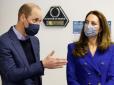 Усе, як колись: Кейт Міддлтон і принц Вільям показали місце, де познайомилися (фото, відео)