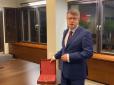 Глава МЗС Естонії відповів Пригожину на передану у Європарламент кувалду і показав, який 